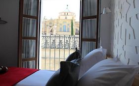 Hotel Boutique Caireles